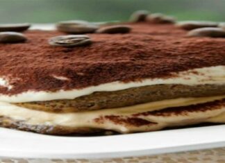 Αψεγάδιαστο γλυκό ψυγείου με κόστος λιγότερο από 5 ευρώ και μόνο 2 υλικά