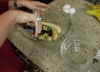 Έλιωσε τις μπανάνες σε ένα μπολ και πρόσθεσε αυγά…Το αποτέλεσμα είναι εξωπραγματικό