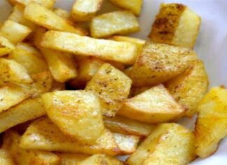 Τραγανές πατάτες φούρνου σαν τηγανητές – Το μυστικό βρίσκεται σε 1 υλικό