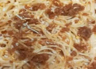 Μακαρόνια στο φούρνο με σάλτσα τυριών