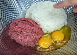Βάζει κιμά, αυγό και ρύζι σε ένα μπολ και τα ανακατεύει – Δοκιμάστε το!