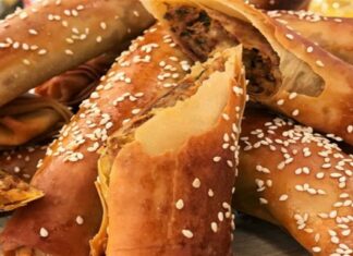 Νόστιμα χειμωνιάτικα κιμαδοπιτάκια για το σχολείο, το πάρτι και όχι μόνο!