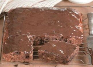 Νηστίσιμο κέικ σοκολάτας με πορτοκάλι και κανέλα