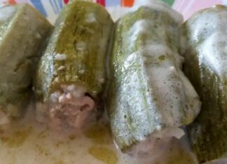 Κολοκυθάκια γεμιστά: Εύκολο και νόστιμο καλοκαιρινό φαγητό με μπεσαμέλ αυγολέμονο που θυμίζει μαμά