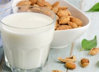 Γάλα αμυγδάλου: Η θανάσιμη αλήθεια που κρύβει. Τι σκοτώνει