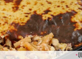 Ριγκατόνι με χωριάτικο λουκάνικο στο φούρνο