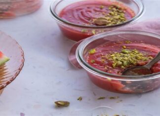 Καρπουζοκρέμα: Πανάλαφρο και πανεύκολο γλυκό ψυγείου