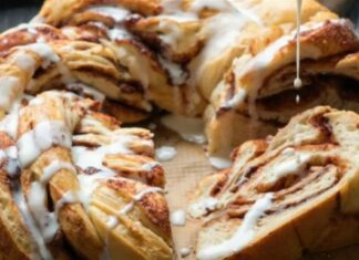 Είναι όνειρο! Κοτσίδα κανέλας με καραμέλα γάλακτος από την Αργυρώ Μπαρμπαρίγου!