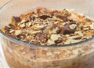 Εύκολο γλυκό ψυγείου με πτι μπερ και γκοφρέτα