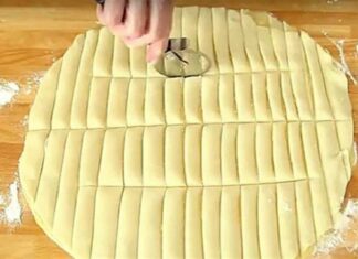 Απλώνει φύλλο πίτας και το κόβει σε πολλές λωρίδες…Δεν φαντάζεστε το αποτέλεσμα!