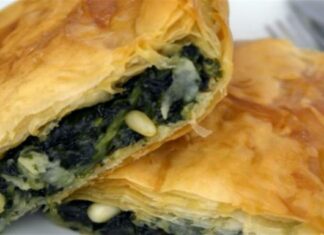 Νηστίσιμη σπανακόπιτα με λεμόνι της Βέφας Αλεξιάδου