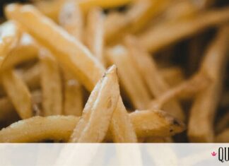 Το κόλπο με το αλεύρι στις τηγανητές πατάτες θα σου χαρίσει το πιο τραγανό αποτέλεσμα