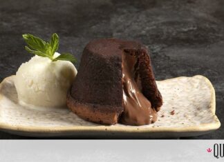 Άκης Πετρετζίκης: Moelleux σοκολάτας