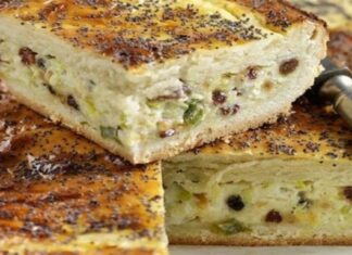 Αρωματική και γευστική: Ανατολίτικη τυρόπιτα με κουκουνάρια και σταφίδες