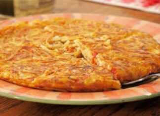 Μακαρονόπιτα: Η πιο νόστιμη και εύκολη συνταγή χωρίς φύλλο