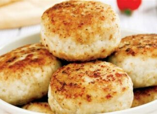 Συνταγή που θα θέλετε να φτιάχνετε συνέχεια: Υγιεινά μπιφτέκια κοτόπουλου… του ονείρου!