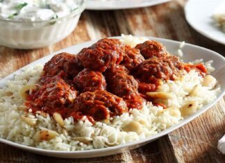 Σουτζουκάκια με ρύζι – Τα 6 μυστικά για να σας βγουν εύκολα, γρήγορα και πεντανόστιμα