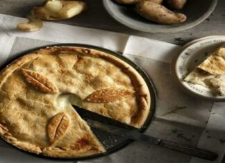 Η πιο νόστιμη πίτα με 3 υλικά που σίγουρα έχετε στο σπίτι