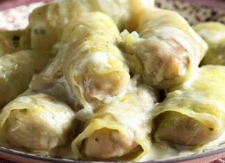 Λαχταριστοί λαχανοντολμάδες σαν της μαμάς – Με πλούσια κρέμα