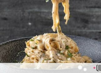 Άκης Πετρετζίκης: Σπιτικά λιγκουίνι cacio e pepe