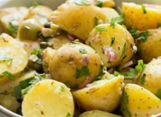 Πατατοσαλάτα με σκόρδο από την Βέφα Αλεξιάδου – Λιώνει στο στόμα