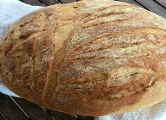 Φτιάξε εύκολα το δικό σου τραγανό ψωμί