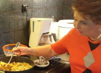 Χοιρινό πρασοσέλινο με μπόλικο λεμόνι από τη Βέφα Αλεξιάδου – Θα πάθει σοκ η γλώσσα σας