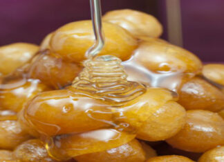 Συνταγη για υπεροχους λουκουμαδες με 2 υλικα