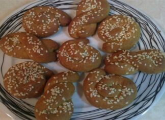 Φτιάξτε κουλουράκια με πορτοκάλι και κανέλα – Είναι πολύ υγιεινά