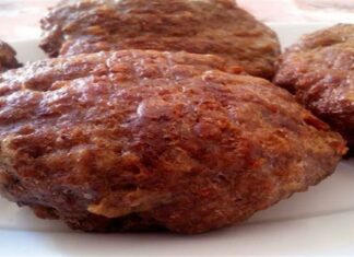 Βάζετε στα μπιφτέκια λευκό ψωμί; – Δεν φαντάζεστε τι κακό προκαλεί