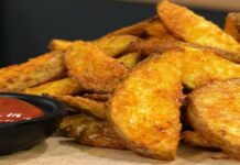 Παναρισμένες πατάτες στον φούρνο σαν τηγανητές