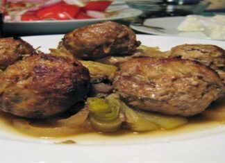 Στρώστε το τραπέζι: Πεντανόστιμοι κεφτέδες με μοσχαρίσιο κιμά και «τουρλού» λαχανικών