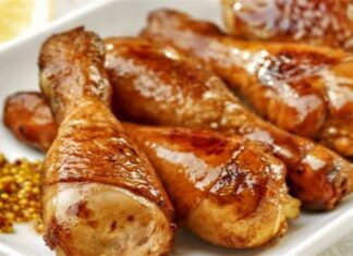 Τηγανιά κοτόπουλο με σκόρδο, μέλι και μουστάρδα