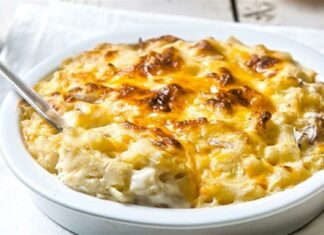 Το πιο εύκολο Mac and cheese στο σπίτι – Με κοφτό μακαρονάκι και 4 τυριά στο φούρνο