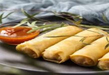 Μπουρεκάκια τυριού με ανθότυρο: Μία εναλλακτική συνταγή της αγαπημένης μας τυρόπιτας