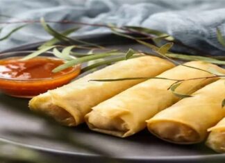 Μπουρεκάκια τυριού με ανθότυρο: Μία εναλλακτική συνταγή της αγαπημένης μας τυρόπιτας