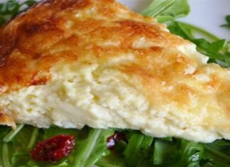 Η απόλυτη Κυριακάτικη συνταγή: «Ορφανή» τυρόπιτα με γιαούρτι – Χωρίς φύλλο