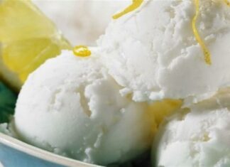 Γρήγορο και εύκολο παγωτό λεμόνι από την Αργυρώ Μπαρμπαρίγου