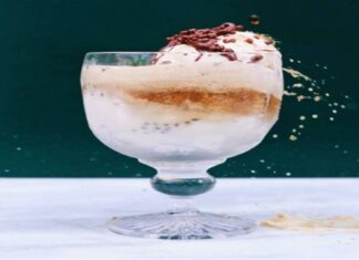 Φρουτένια κόλαση: Παγωτίνια μπανάνας με σοκολάτα (Video)