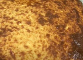 Θα γλείφετε τα δάχτυλά σας: Τυρόπιτα με 4 τυριά έτοιμη στο πι και φι