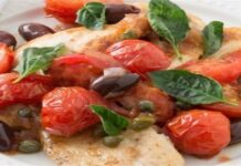 Δεν έχετε φάει πιο νόστιμο: Κοτόπουλο στον φούρνο με κόκκινο κρασί, ντοματίνια και ελιές