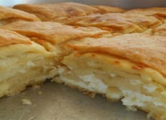 Η τυρόπιτα που θέλει 2 υλικά και είναι έτοιμη σε 10 λεπτά