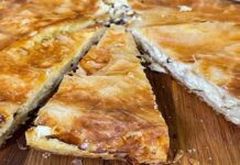 Η τυρόπιτα της Αργυρώς με κρέμα γιαουρτιού, ανθότυρου και φέτας έτοιμη σε 10′