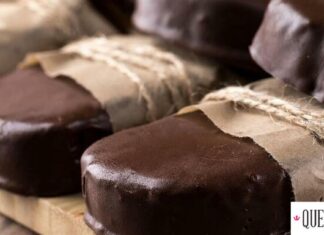 Άκης Πετρετζίκης: Καριόκες