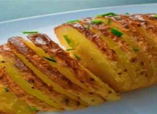 Πεντανόστιμη συνταγή με πατάτες: Χρειάζεσαι μόλις τέσσερα υλικά