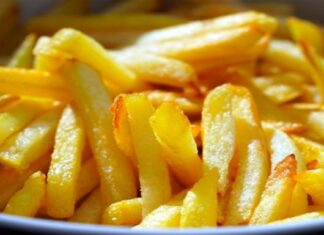 Ένα κόλπο που θα λατρέψετε: Το μυστικό για να πετύχετε τις τέλειες τηγανητές πατάτες