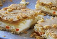 Φάε για να σε πιάσει: Εύκολη και πεντανόστιμη τυρόπιτα φουσκωτή με πιπεριές Φλωρίνης