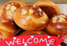 Συνταγή για τα τσουρέκια της Γκόλφως-Τα τσουρέκια από την Γκόλφω, είναι αφράτα, με ίνες, παραδοσιακά πασχαλινά τσουρέκια , σαν της γιαγιάς μοσχομυριστά