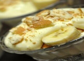 Υπέροχο δροσερό γλύκισμα μπανάνας με 4 υλικά και 3 μόνο κινήσεις σε 10΄