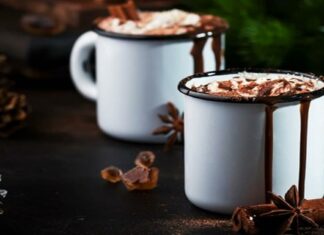 5 Ιδέες για να “αναβαθμίσετε” την ζεστή σοκολάτα